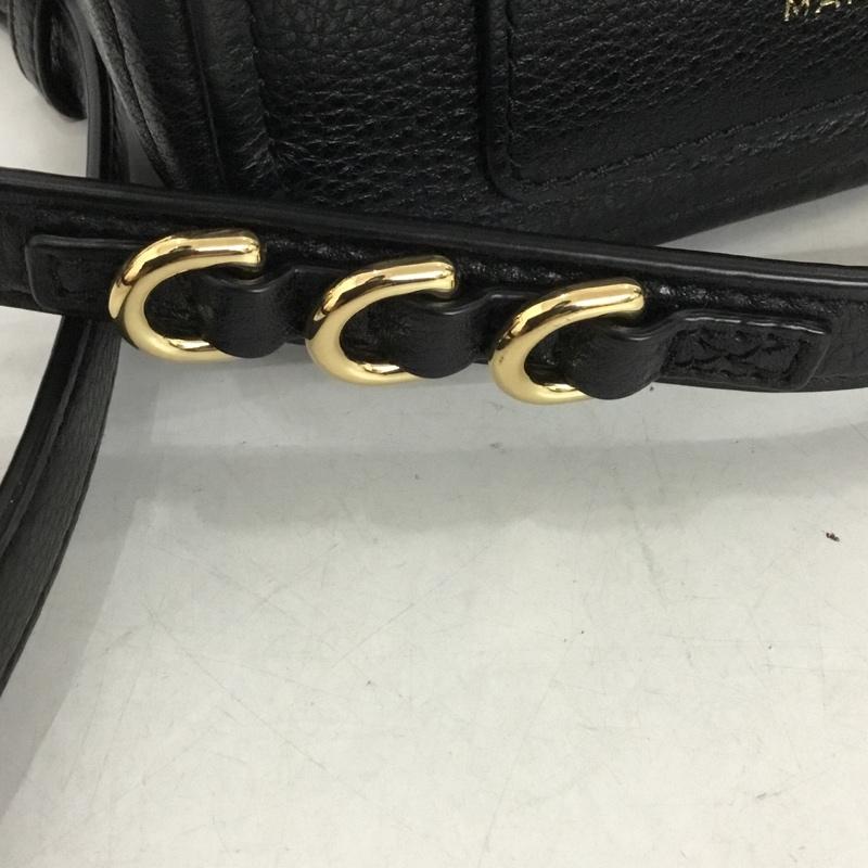 マークバイマークジェイコブス MARC by MARC JACOBS ショルダーバッグ ショルダーバッグ M0016805 001 ワンポイント 黒 / ブラック / X 金 / ゴールド /  レディース USED 古着 中古 10141869