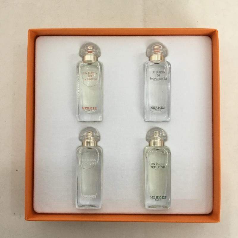 エルメス HERMES ファッション小物 ファッション小物 ミニセット S 7.5ml×4 庭シリーズ 庭園のフレグランス ミニチュアセット オードトワレ 箱有 ロゴ、文字 マルチカラー / マルチカラー /  レディース USED 古着 中古 10142222