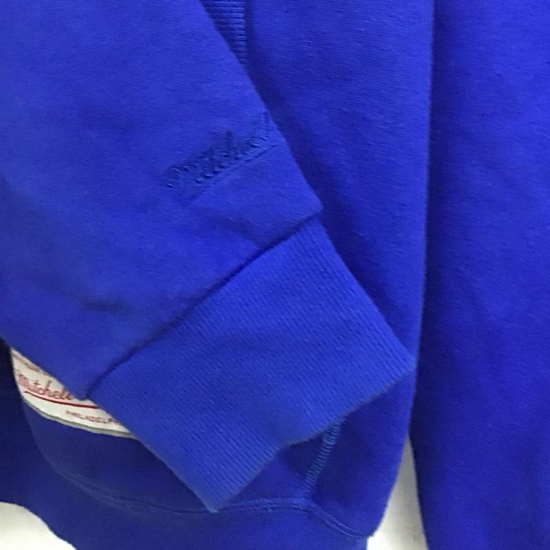 ミッチェルアンドネス Mitchell&Ness パーカー 長袖 長袖パーカー プルオーバーパーカー スウェット M ロゴ、文字 青 / ブルー /  メンズ USED 古着 中古 10142952