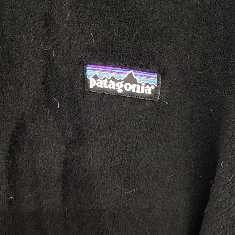 パタゴニア patagonia ジャケット、上着 ジャンパー、ブルゾン 25130 e フリースジャケット ジップアップパーカー アウター S ロゴ、文字 黒 / ブラック /  メンズ USED 古着 中古 10142972