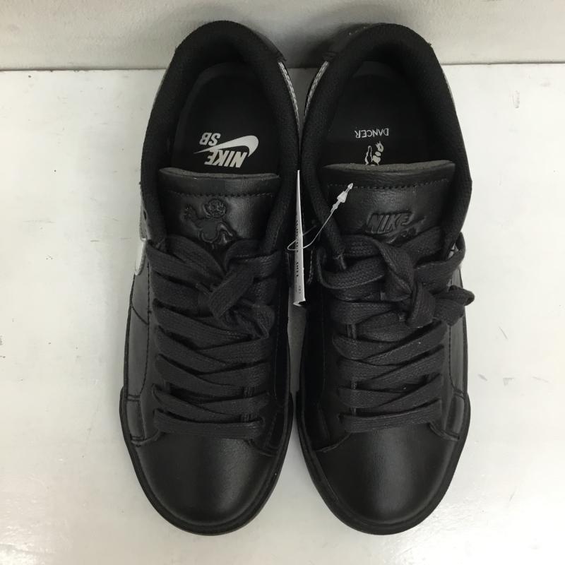 ナイキ NIKE スニーカー スニーカー HJ6703-001 Dancer Skateboards × Nike SB Zoom Blazer Low QS Black and Metallic Silver 23.0cm ロゴ、文字 黒 / ブラック / X 銀 / シルバー /  レディース USED 古着 中古 10143322