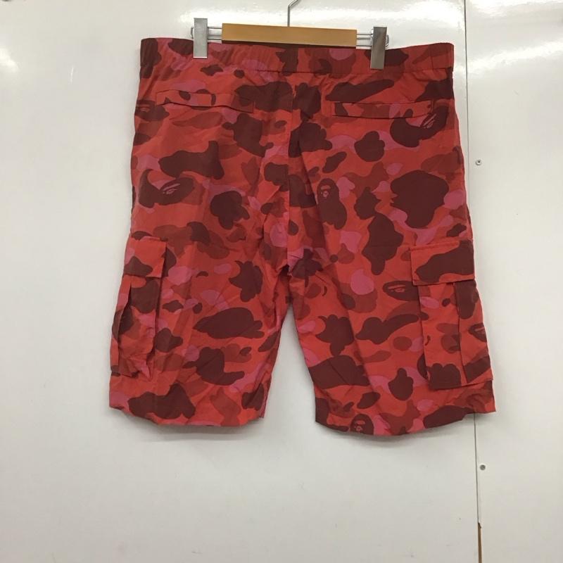 アベイシングエイプ A BATHING APE パンツ ショートパンツ ハーフパンツ ショートパンツ カジュアルパンツ M プリント 赤 / レッド /  メンズ USED 古着 中古 10143499