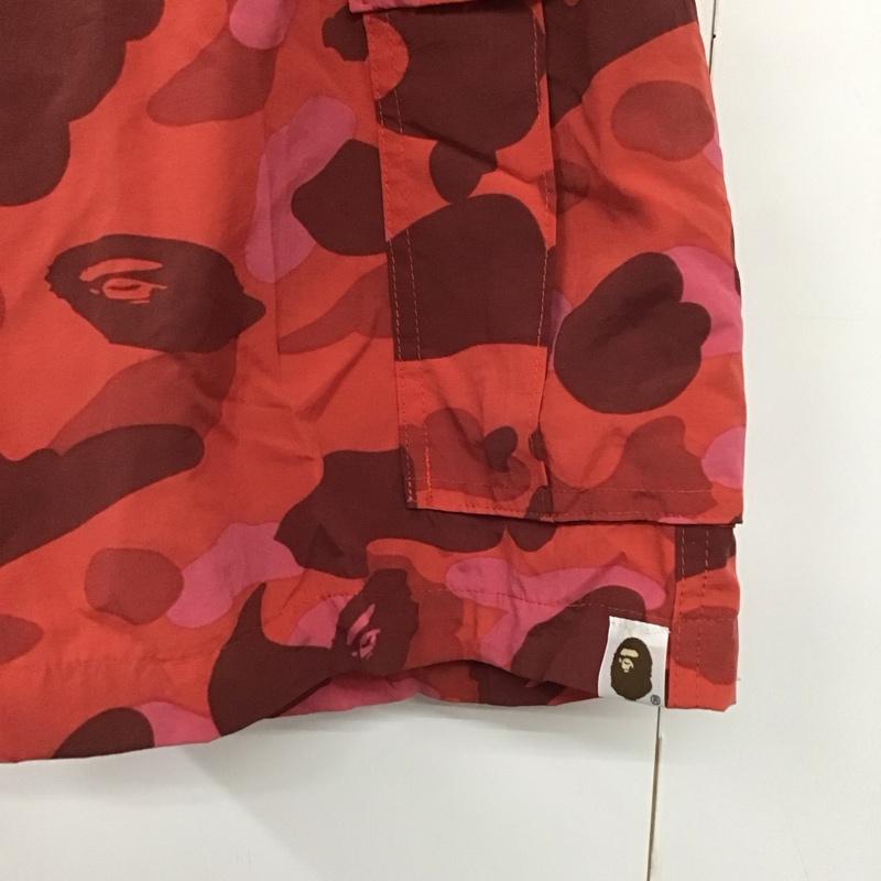 アベイシングエイプ A BATHING APE パンツ ショートパンツ ハーフパンツ ショートパンツ カジュアルパンツ M プリント 赤 / レッド /  メンズ USED 古着 中古 10143499