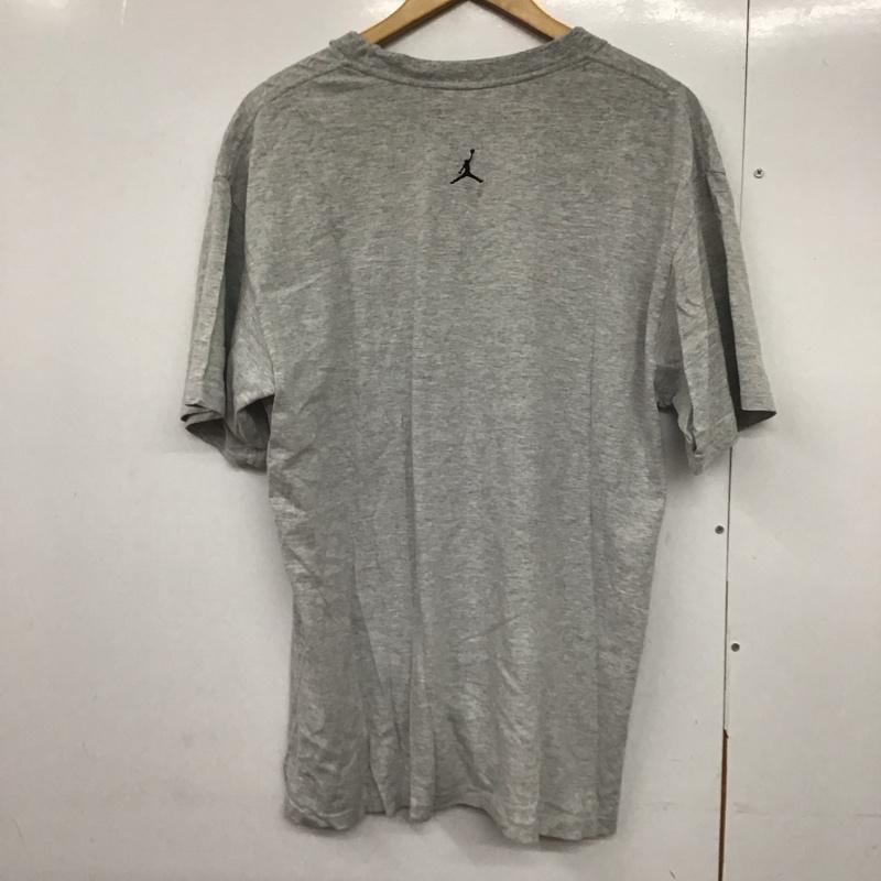 ナイキ NIKE Tシャツ 半袖 半袖Tシャツ プリントTシャツ クルーネックカットソー M ロゴ、文字 灰 / グレー /  メンズ USED 古着 中古 10143702