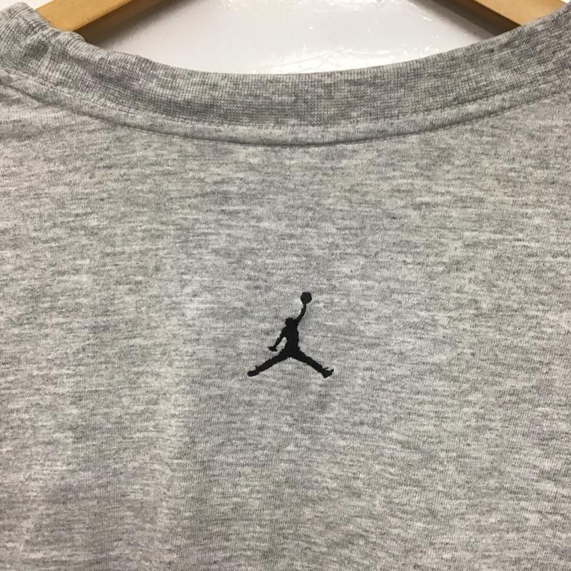 ナイキ NIKE Tシャツ 半袖 半袖Tシャツ プリントTシャツ クルーネックカットソー M ロゴ、文字 灰 / グレー /  メンズ USED 古着 中古 10143702