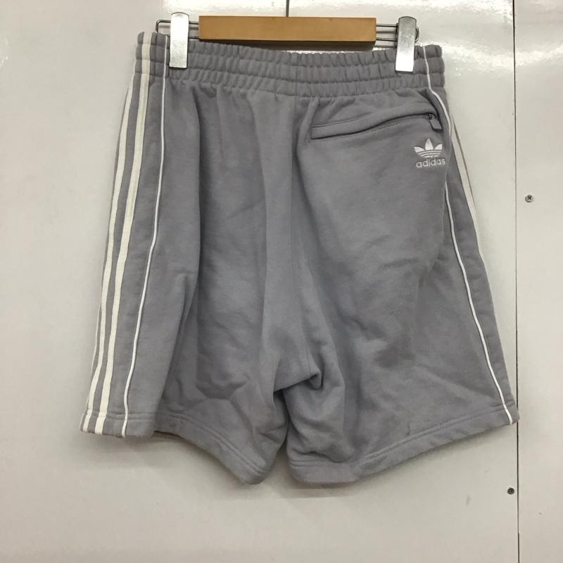 アディダス adidas パンツ ショートパンツ HK7308 裏起毛 スウェット ハーフパンツ L ロゴ、文字 灰 / グレー /  メンズ USED 古着 中古 10144058