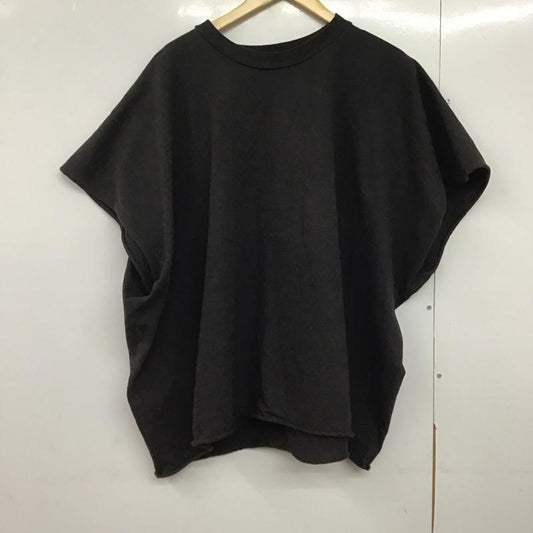 イージー YEEZY Tシャツ 半袖 半袖カットソー 無地Tシャツ クルーネックカットソー 無地 黒 / ブラック /  メンズ USED 古着 中古 10144170