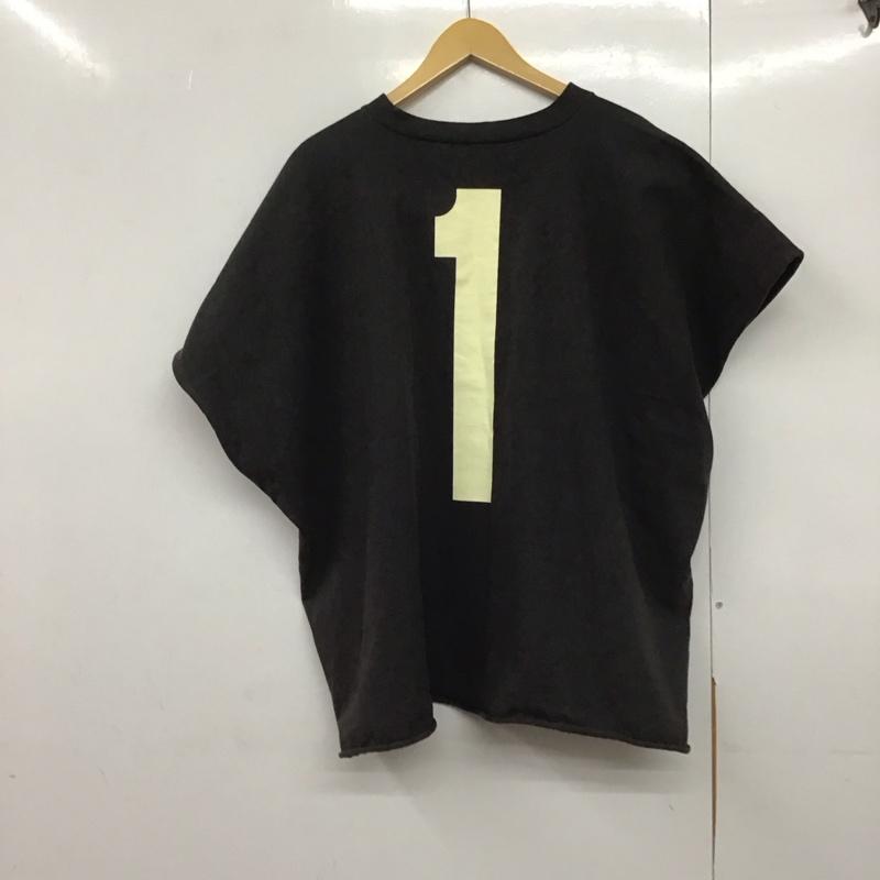 イージー YEEZY Tシャツ 半袖 半袖カットソー 無地Tシャツ クルーネックカットソー 無地 黒 / ブラック /  メンズ USED 古着 中古 10144170