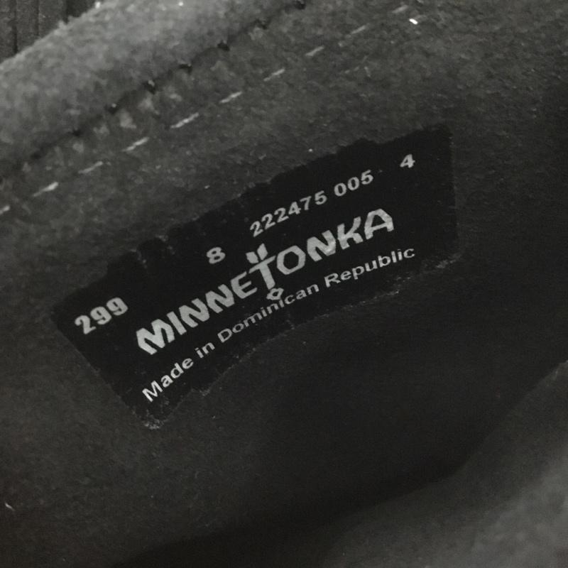 ミネトンカ Minnetonka ブーツ ショートブーツ Hi Top Back Zipper Boot 299 コンチョボタン フリンジ 8 FREE 無地 黒 / ブラック /  レディース USED 古着 中古 10144921
