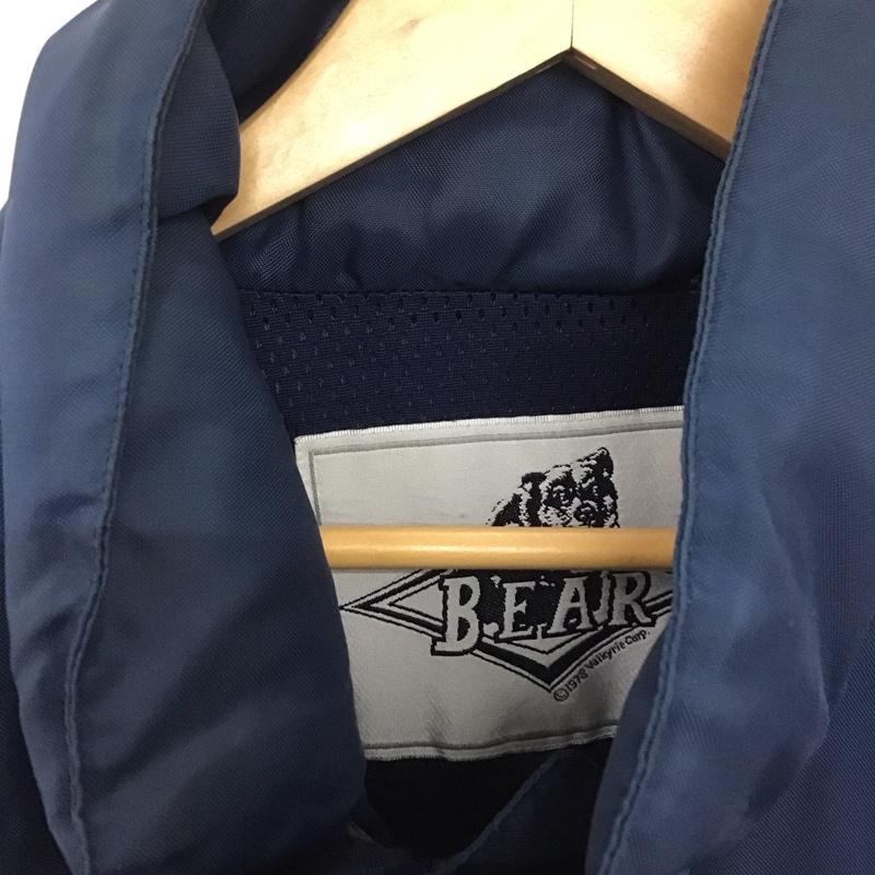 古着 USED ジャケット、上着 ジャケット、ブレザー BEAR ナイロンジャケット L ロゴ、文字 紺 / ネイビー / X 白 / ホワイト / X えんじ / ワインレッド /  メンズ USED 古着 中古 10145209