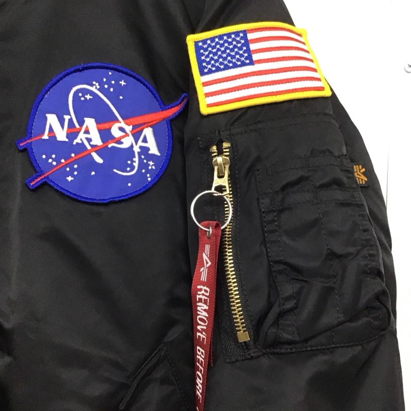 アルファインダストリー Alpha Industries ジャケット、上着 ジャンパー、ブルゾン ジップアップジャケット ナイロンジャケット アウター M ロゴ、文字 黒 / ブラック /  メンズ USED 古着 中古 10145281