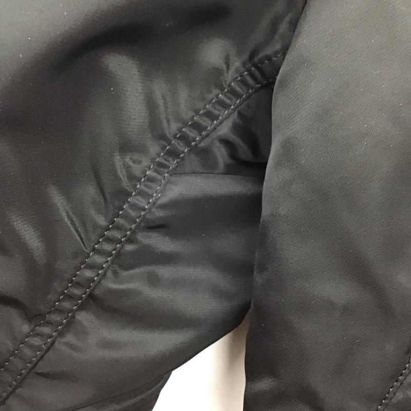 アルファインダストリー Alpha Industries ジャケット、上着 ジャンパー、ブルゾン ジップアップジャケット ナイロンジャケット アウター M ロゴ、文字 黒 / ブラック /  メンズ USED 古着 中古 10145281