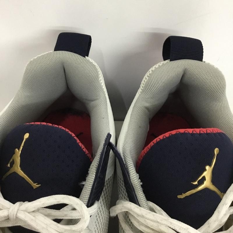 ナイキ NIKE スニーカー スニーカー CK9183 101 JORDAN ZOOM 92 29cm 29.0cm ロゴ、文字 白 / ホワイト / X 紺 / ネイビー / X 赤 / レッド /  メンズ USED 古着 中古 10145600