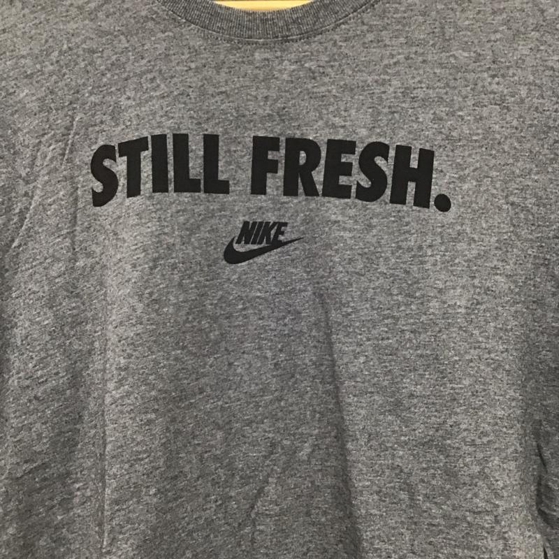 ナイキ NIKE Tシャツ 半袖 半袖カットソー プリントTシャツ クルーネックカットソー M ロゴ、文字 灰 / グレー /  メンズ USED 古着 中古 10145836
