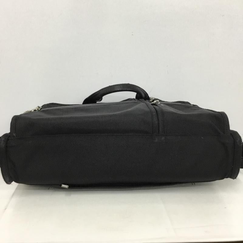 トゥミ TUMI ブリーフケース、書類かばん ブリーフケース、書類かばん GEN4 ビジネスバッグ ショルダー 2WAY ロゴ、文字 黒 / ブラック /  メンズ USED 古着 中古 10145868