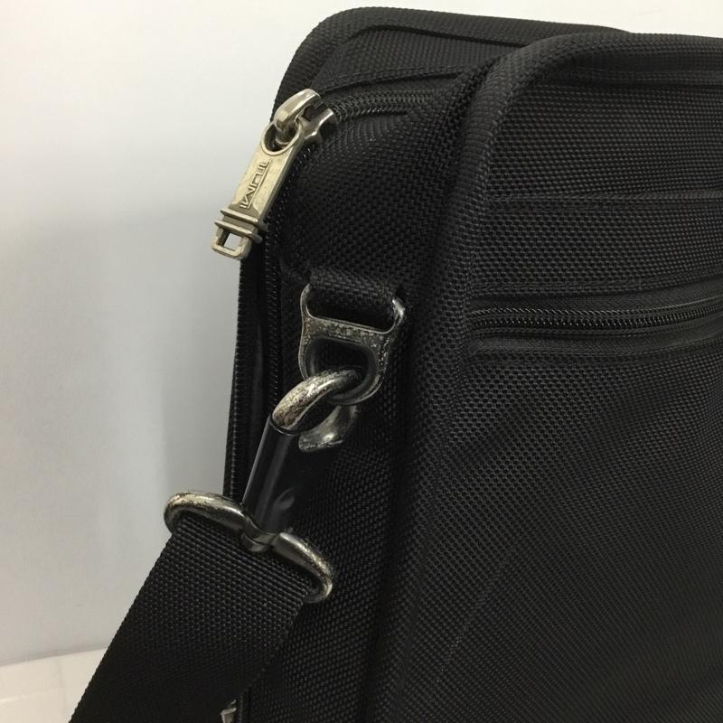 トゥミ TUMI ブリーフケース、書類かばん ブリーフケース、書類かばん GEN4 ビジネスバッグ ショルダー 2WAY ロゴ、文字 黒 / ブラック /  メンズ USED 古着 中古 10145868