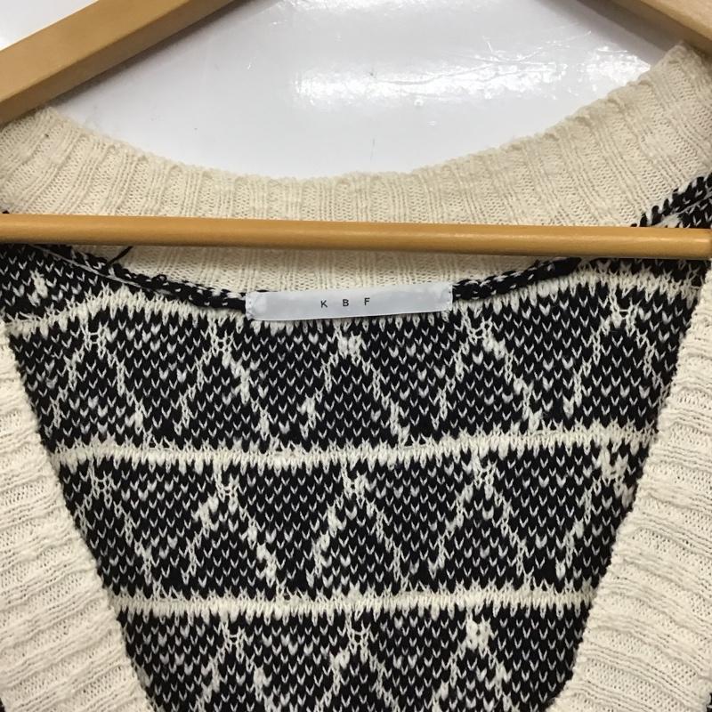 ケービーエフ KBF ベスト ベスト KB24-22L100 ジャガードVネックベスト ONE SIZE 総柄 白 / ホワイト / X 黒 / ブラック /  レディース USED 古着 中古 10146393