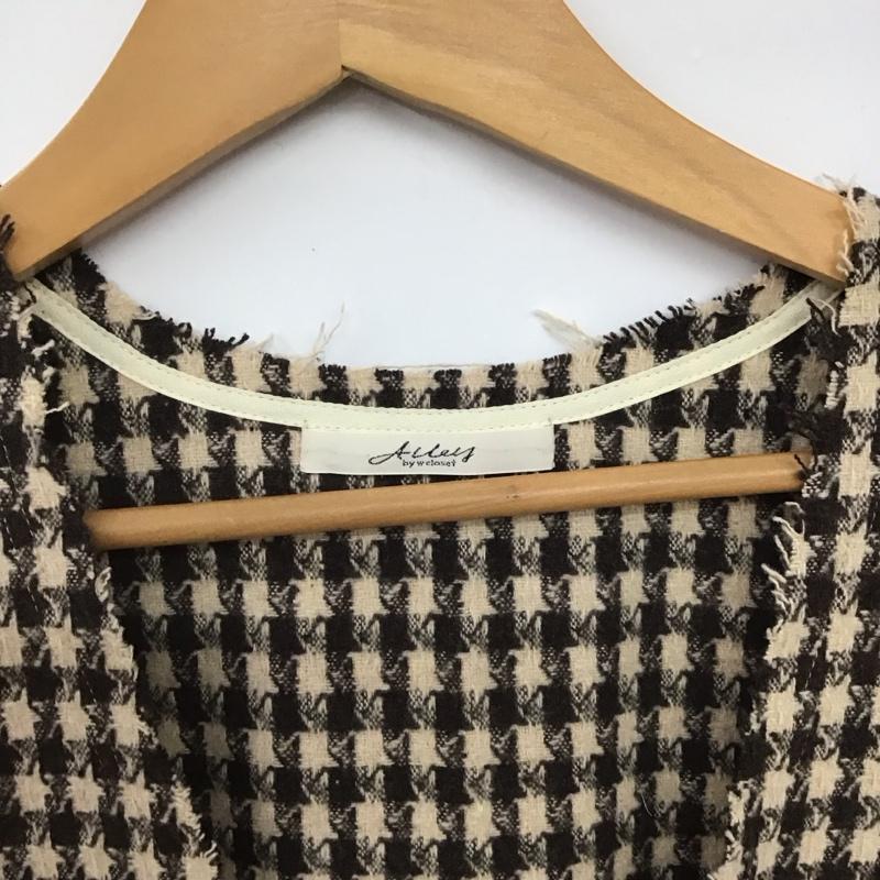 ダブルクローゼット w closet ベスト ベスト Alley 345513 Vネック プルオーバー FREE  茶 / ブラウン / X ベージュ / ベージュ /  レディース USED 古着 中古 10146414