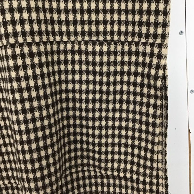 ダブルクローゼット w closet ベスト ベスト Alley 345513 Vネック プルオーバー FREE  茶 / ブラウン / X ベージュ / ベージュ /  レディース USED 古着 中古 10146414