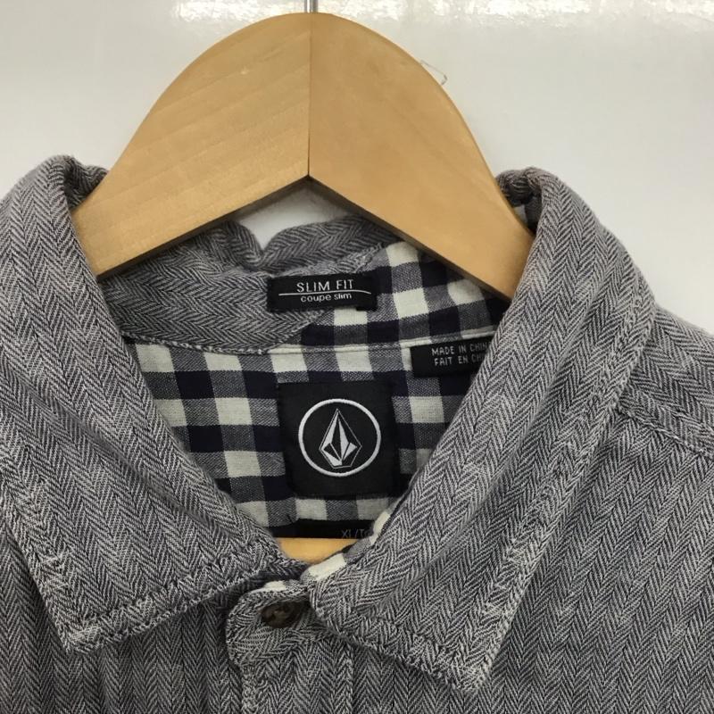 ボルコム VOLCOM シャツ、ブラウス 長袖 長袖シャツ 総柄シャツ カラーシャツ ポケットシャツ XL ロゴ、文字 マルチカラー / マルチカラー /  メンズ USED 古着 中古 10146571