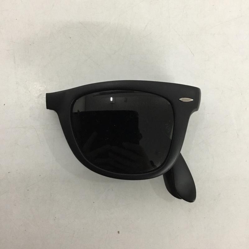 レイバン Ray-Ban めがね・サングラス サングラス RB4105 610-S WAYFARER FOLDING CLASSIC 折りたたみ グリーンレンズ ロゴ、文字 黒 / ブラック /  メンズ USED 古着 中古 10146587