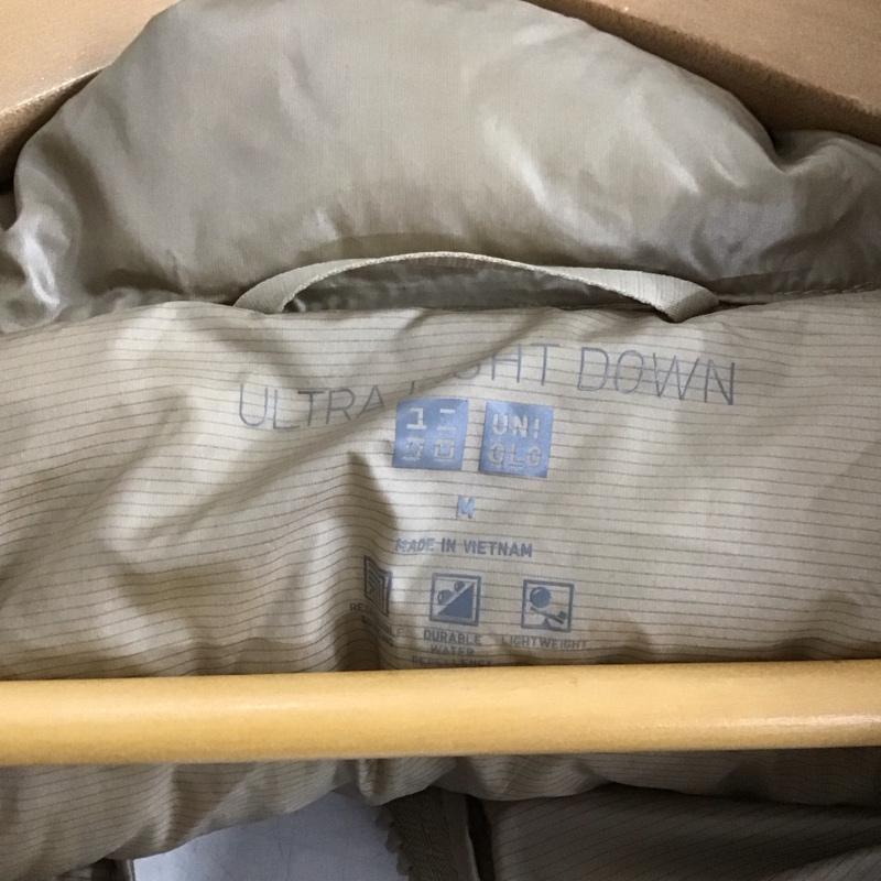 ユニクロ UNIQLO ジャケット、上着 ダウンジャケット 211-450456 ウルトラライトダウンシャイニーボリュームジャケット フェザー M 無地 ベージュ / ベージュ /  レディース USED 古着 中古 10146593