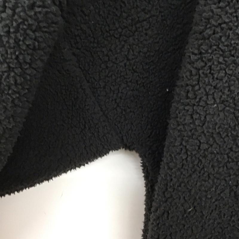 プーマ PUMA パーカー 長袖 長袖フリースジャケット プルオーバージャケット アウター L ロゴ、文字 黒 / ブラック /  メンズ USED 古着 中古 10146987