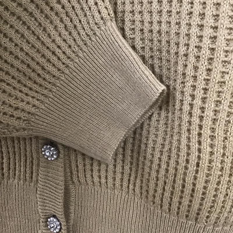 アクシーズファム axes femme カーディガン 長袖 長袖ニットカーディガン 前ボタン ノーカラー M 総柄 ベージュ / ベージュ /  レディース USED 古着 中古 10147039