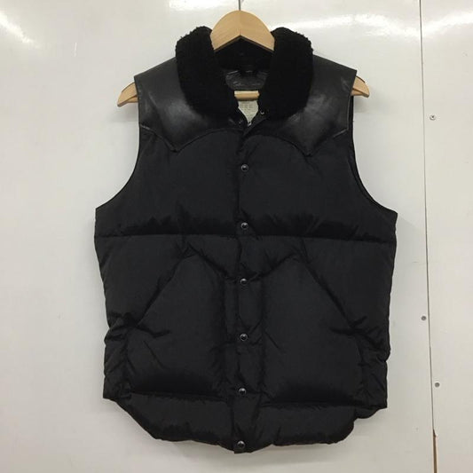 ロッキー マウンテン フェザーベッド Rocky Mountain FeatherBed ベスト ベスト ダウンベスト ノースリーブ フロントボタン 38 無地 黒 / ブラック /  メンズ USED 古着 中古 10147052