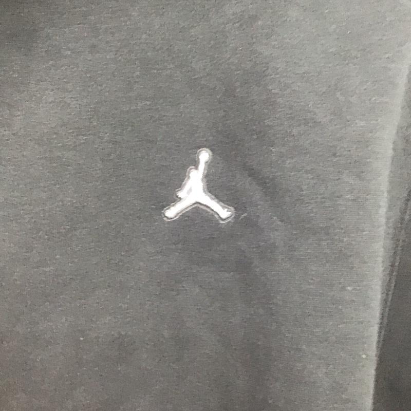 エアジョーダン AIR JORDAN トレーナー 長袖 dq7521-010 ESSフリースLSクルー 長袖トレーナー スウェット M ロゴ、文字 黒 / ブラック /  メンズ USED 古着 中古 10147069