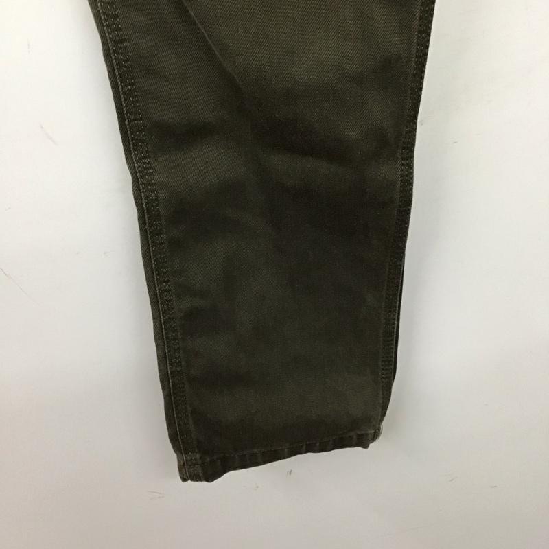 カーハート Carhartt パンツ デニム、ジーンズ デニムパンツ スリムパンツ カジュアルパンツ 30インチ ロゴ、文字 カーキ / カーキ /  メンズ USED 古着 中古 10147275