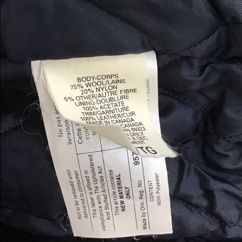 古着 USED ジャケット、上着 ジャンパー、ブルゾン スタジャン アウター 古着 前ボタン XL ロゴ、文字 紺 / ネイビー /  メンズ USED 古着 中古 10147529