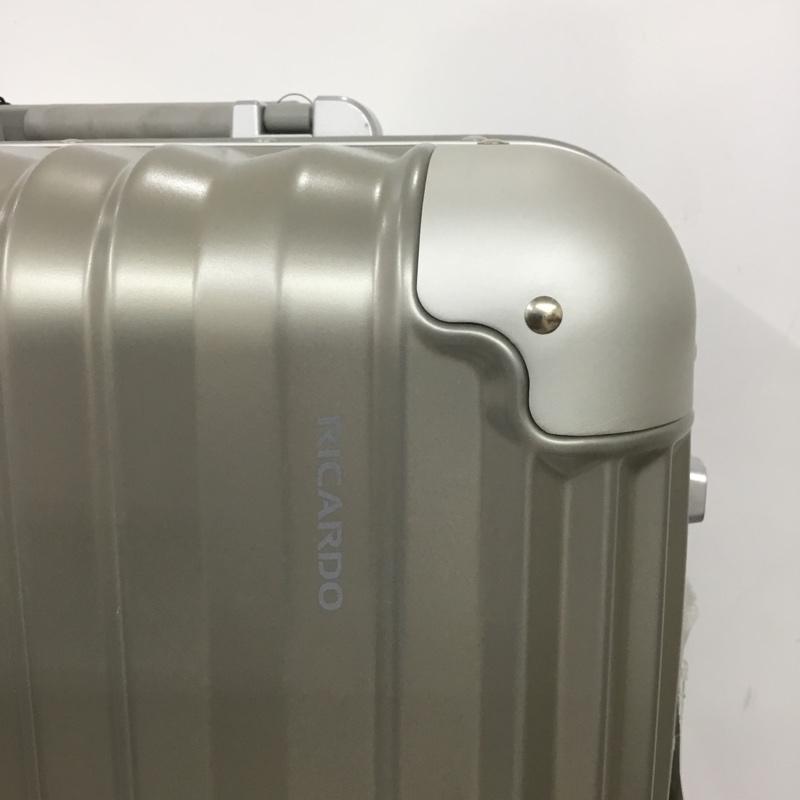 リカルド RICARDO スーツケース、トランク スーツケース、トランク AIV-19-020-4WB TSAロック ロゴ、文字 灰 / グレー /  メンズ USED 古着 中古 10147545