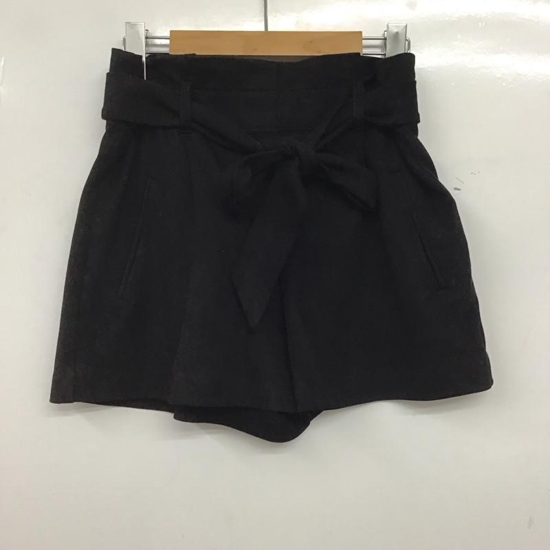 ザラティーアールエフ ZARA TRF パンツ ショートパンツ ショートパンツ ハーフパンツ カジュアルパンツ S 無地 黒 / ブラック /  レディース USED 古着 中古 10147655