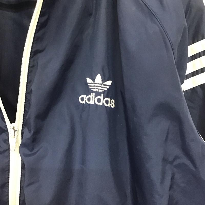 アディダス adidas ジャケット、上着 ジャンパー、ブルゾン ジップアップジャケット ナイロンジャケット アウター M ロゴ、文字 紺 / ネイビー /  メンズ USED 古着 中古 10147759