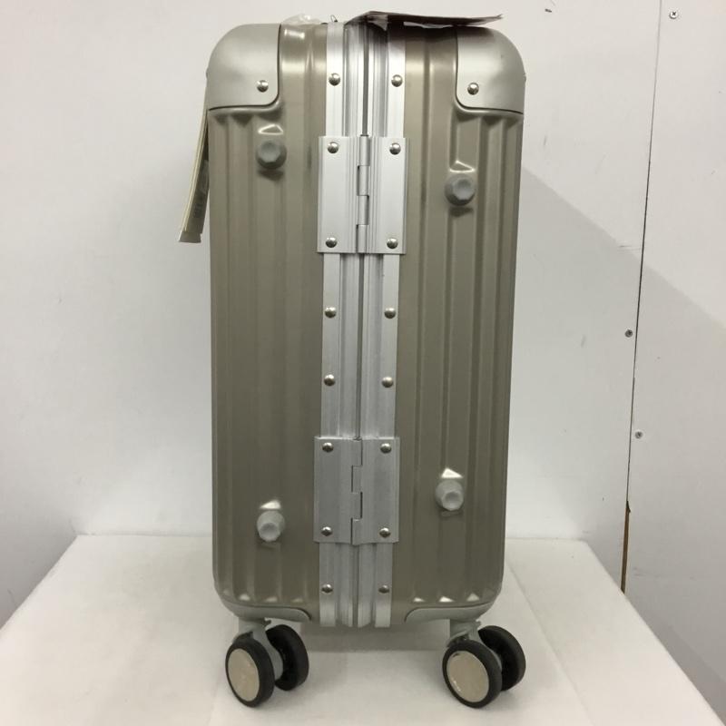 リカルド RICARDO スーツケース、トランク スーツケース、トランク AIV-19-020-4WB TSAロック キャリーケース ロゴ、文字 灰 / グレー /  メンズ USED 古着 中古 10147820