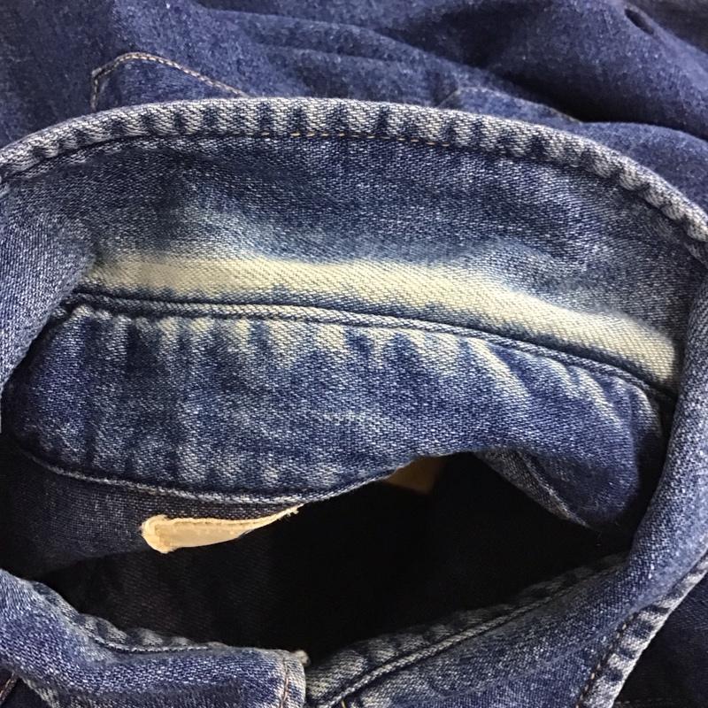 ラングラー Wrangler シャツ、ブラウス 長袖 デニムシャツ 長袖シャツ ロゴ、文字 インディゴ / インディゴ /  メンズ USED 古着 中古 10148055