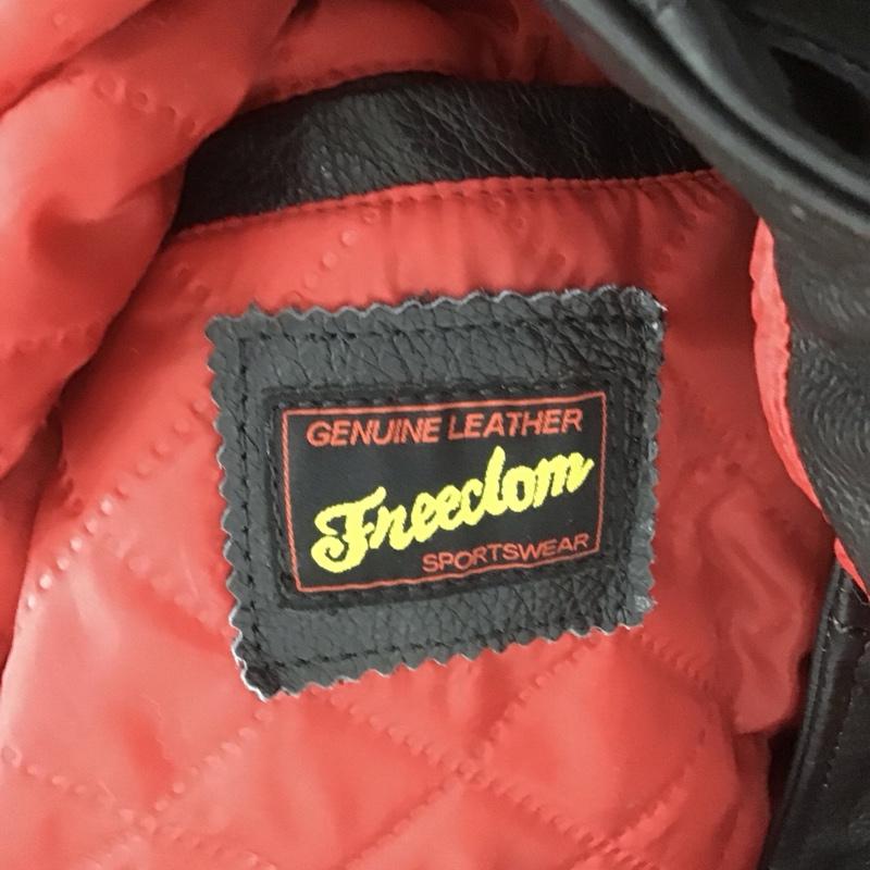フリーダム Freedom ジャケット、上着 ジャンパー、ブルゾン ジップアップジャケット レザージャケット アウター ライダース 46 無地 黒 / ブラック /  メンズ USED 古着 中古 10148157