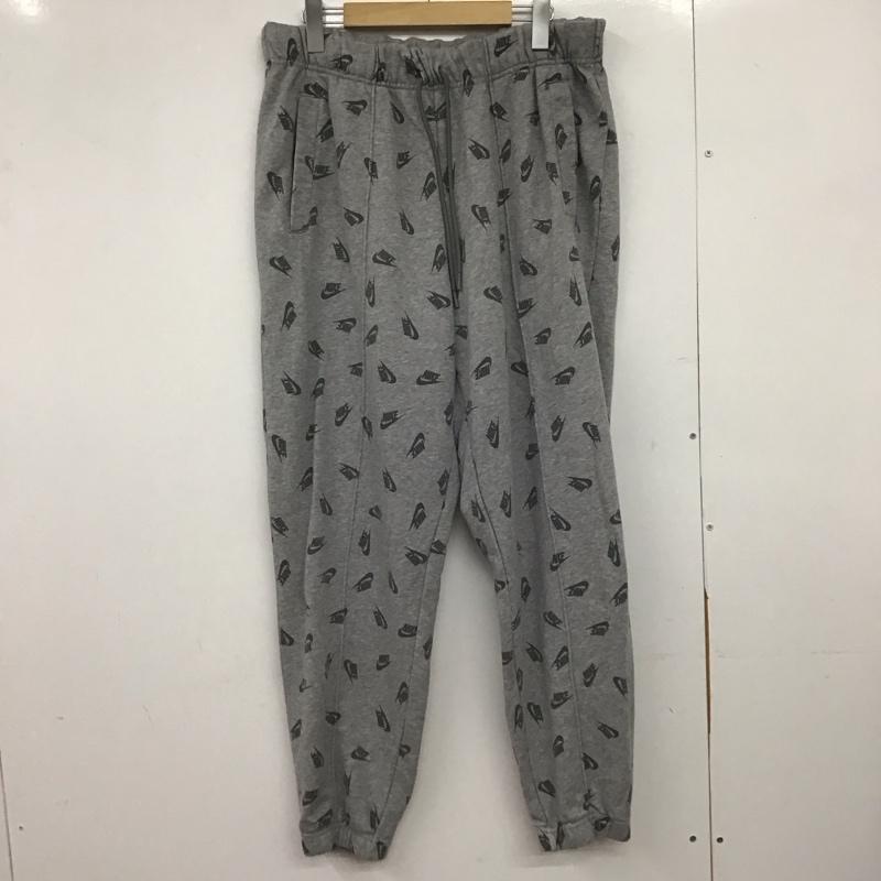 ナイキ NIKE パンツ ワークパンツ、ペインターパンツ ワークパンツ ワイドパンツ カジュアルパンツ スウェットパンツ XL ロゴ、文字 灰 / グレー /  メンズ USED 古着 中古 10148177