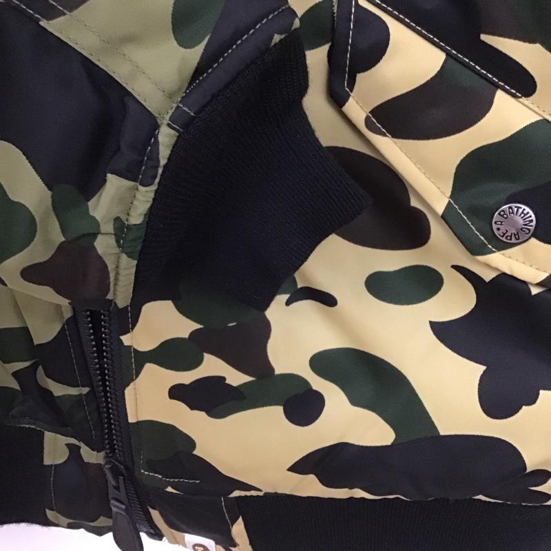 アベイシングエイプ A BATHING APE ジャケット、上着 ジャンパー、ブルゾン ジップアップジャケット ナイロンジャケット アウター L カモフラージュ柄・迷彩 マルチカラー / マルチカラー /  メンズ USED 古着 中古 10148358