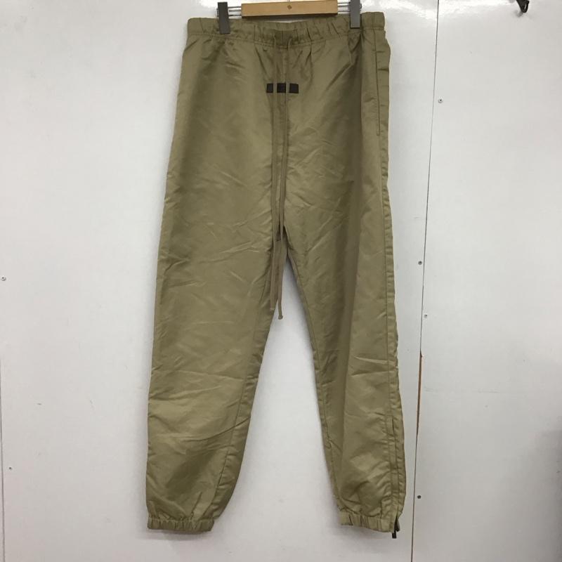 エッセンシャルズ ESSENTIALS パンツ ワークパンツ、ペインターパンツ ナイロンパンツ ワイドパンツ カジュアルパンツ L ロゴ、文字 ベージュ / ベージュ /  メンズ USED 古着 中古 10148517