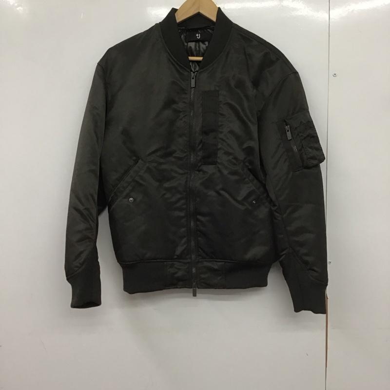 ユニクロ UNIQLO ジャケット、上着 ジャンパー、ブルゾン 311-445765 ハイブリッドダウン MA-1ブルゾン アウター XS 無地 カーキ / カーキ /  メンズ USED 古着 中古 10148584