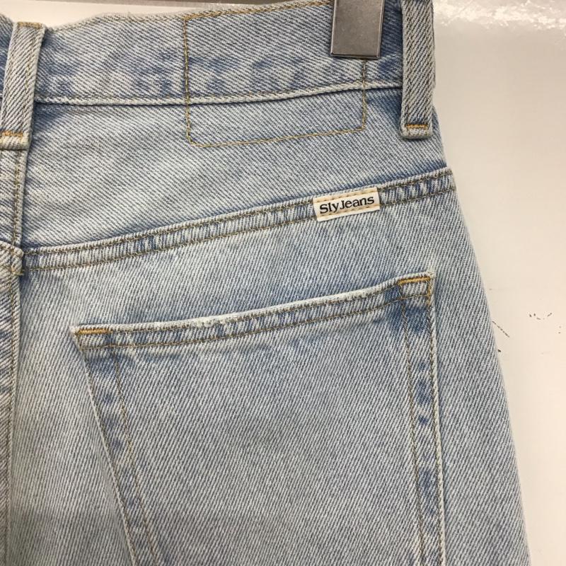 スライ SLY パンツ デニム、ジーンズ 039GSN11-4910 ダメージ加工デニムパンツ 1 無地 水色 / ライトブルー /  レディース USED 古着 中古 10148699