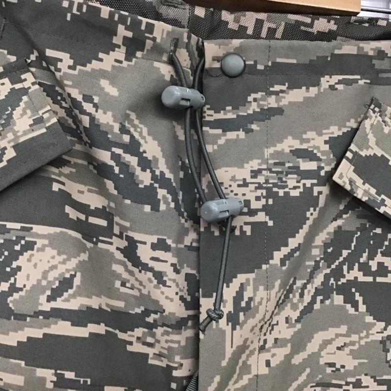 ミリタリー ミリタリー パンツ ワークパンツ、ペインターパンツ ミリタリーパンツ ワイドパンツ カジュアルパンツ 00s 米軍 apecs gore-tex L カモフラージュ柄・迷彩 マルチカラー / マルチカラー /  メンズ USED 古着 中古 10148761