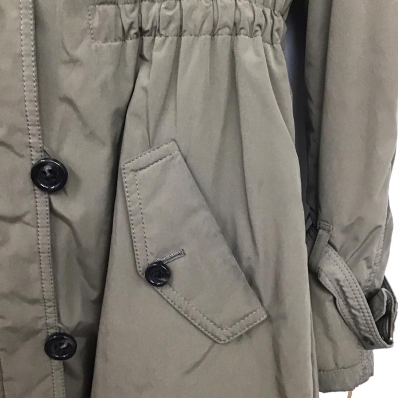 バーバリーブルーレーベル BURBERRY BLUE LABEL ジャケット、上着 ジャンパー、ブルゾン .ジップアップジャケット アウター フード付きジャケット 40 無地 ベージュ / ベージュ /  レディース USED 古着 中古 10149081