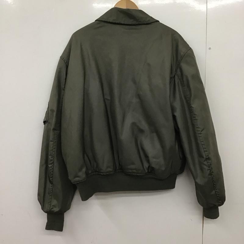 ミリタリー ミリタリー ジャケット、上着 ジャンパー、ブルゾン ミリタリージャケット アメリカ軍 cwu-45p 82年 XL 無地 カーキ / カーキ /  メンズ USED 古着 中古 10149100