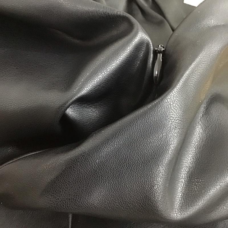 アズールバイマウジー AZUL BY MOUSSY スカート ロングスカート 250FAC31-166G FAUX LEATHER MERMAID SK S 無地 黒 / ブラック /  レディース USED 古着 中古 10149134