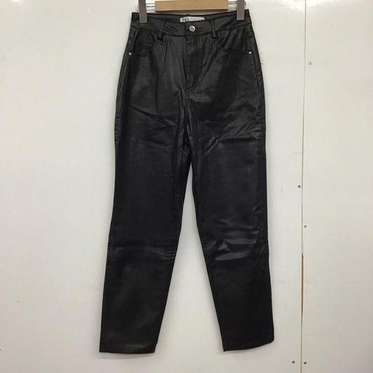 ザラ ZARA パンツ ワークパンツ、ペインターパンツ フェイクレザーパンツ ワイドパンツ カジュアルパンツ 36 無地 黒 / ブラック /  レディース USED 古着 中古 10149400