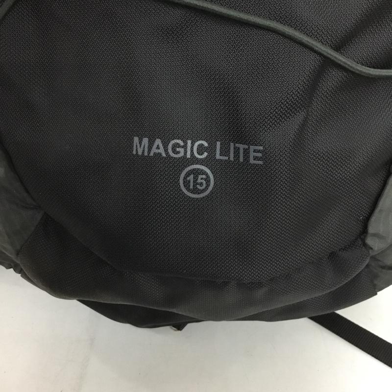 コールマン Coleman リュックサック、デイパック リュックサック、デイバッグ MAGIC LITE 15 ロゴ、文字 黒 / ブラック / X ダークグレー / ダークグレー /  メンズ USED 古着 中古 10149483