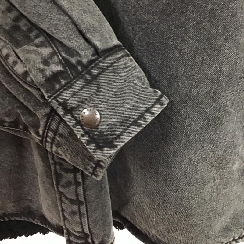 シュプリーム Supreme シャツ、ブラウス 長袖 ShearlingLinedDenimWorkShirt デニムシャツ L ロゴ、文字 ダークグレー / ダークグレー /  メンズ USED 古着 中古 10149547